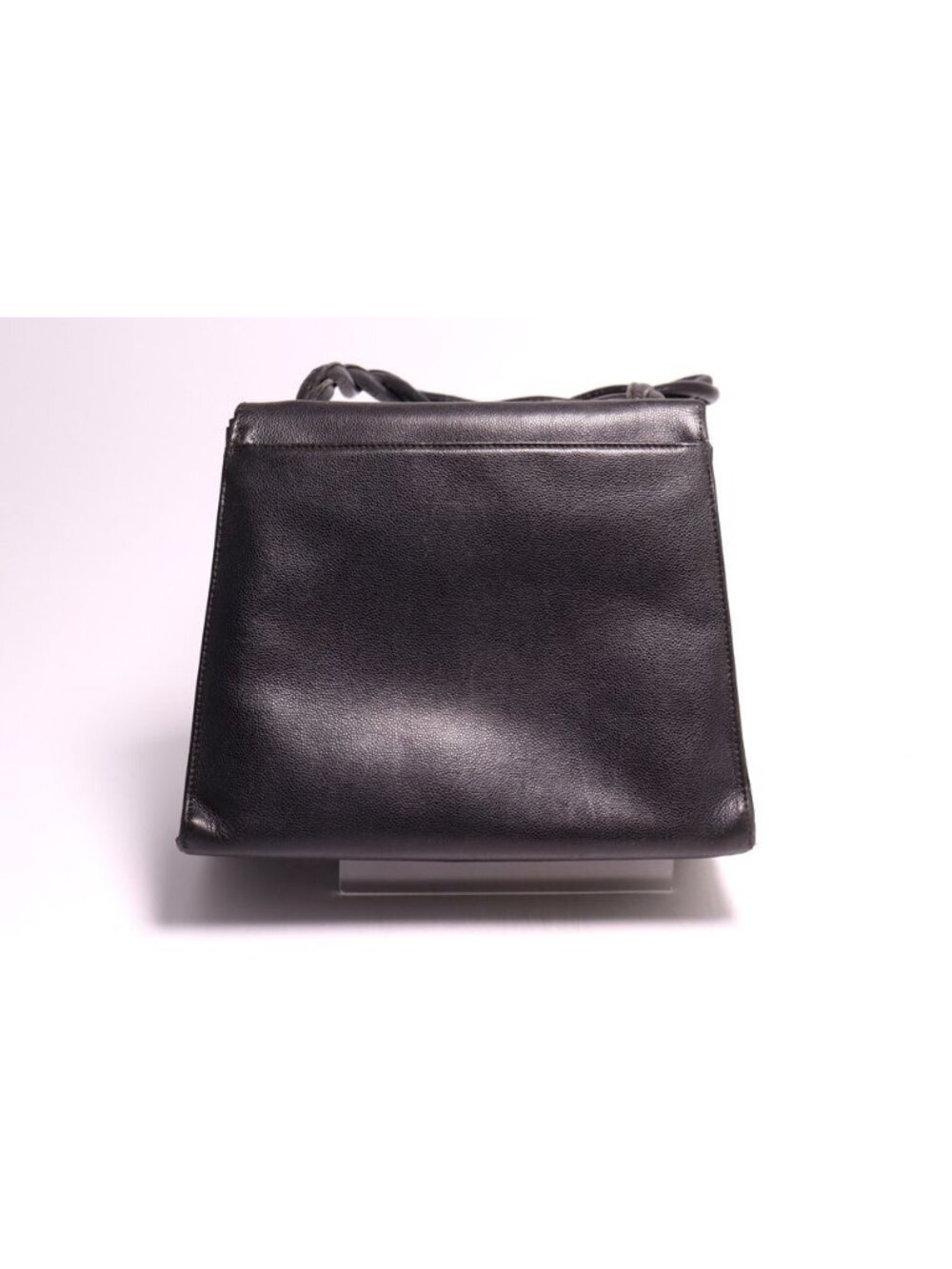 Chanel Turnlock Leather Shoulder Bag - Picture 2 of 9
